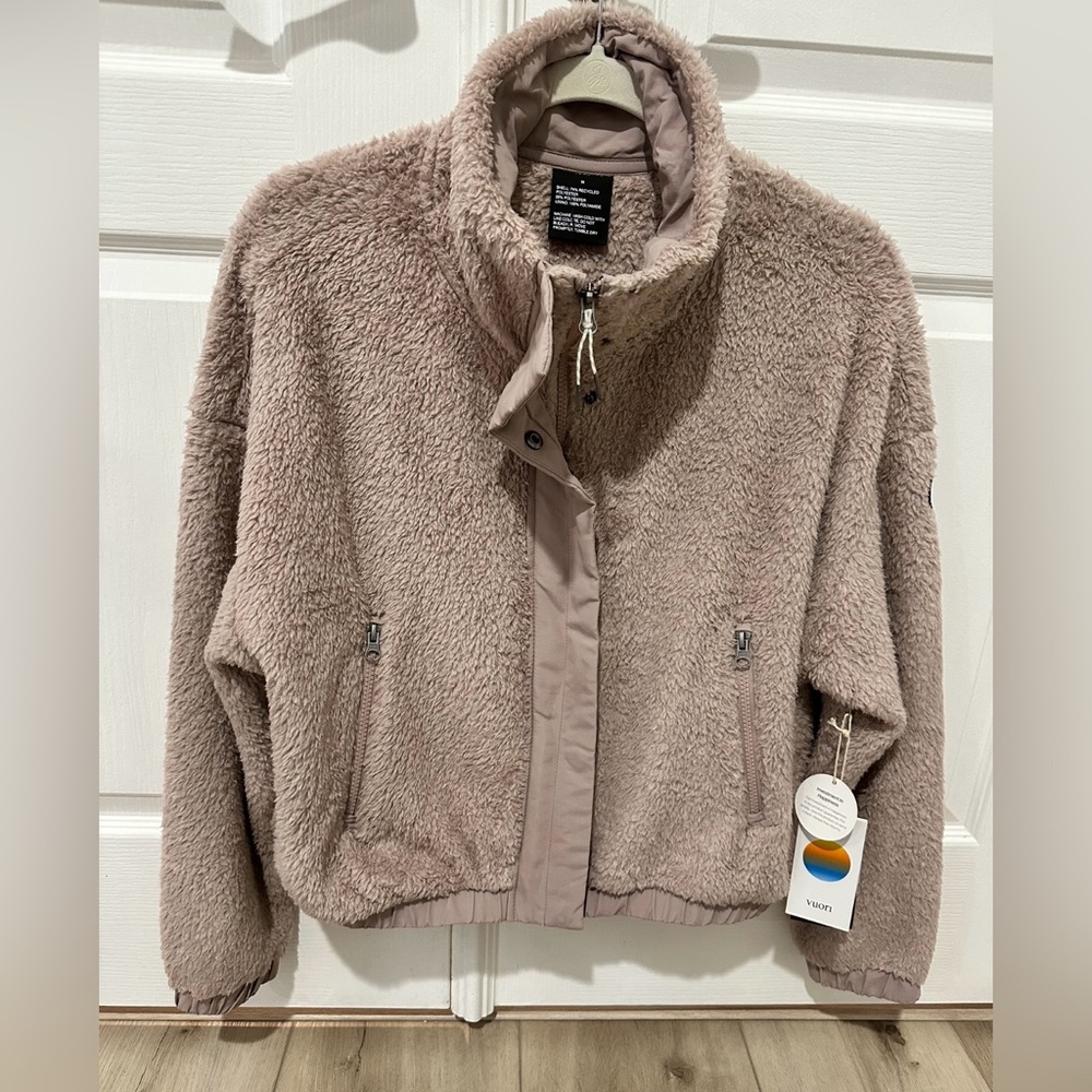 Vuori Cozy Sherpa Jacket